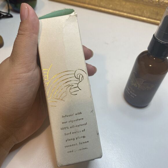 1809 Collection Surf Glow Body Oil Free People 60ml - Picture 9 of 9